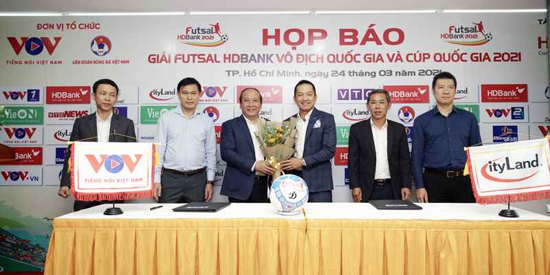 luat-da-futsal-la-gi-giai-dap.jpg